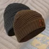 Vass-Tex Fleece Lined Ribbed Beanie Barna Sapka Velúr Logóval