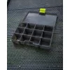 Matrix Storage Box Medium Sekély 16 Rekeszes Tároló Doboz 28x22x4,5cm
