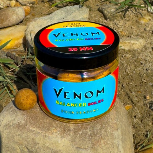 Feedermánia Venom Balanced Boilies Four Seasons 20mm Esca da Amo Affondante